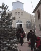 Biserica - vedere din strada